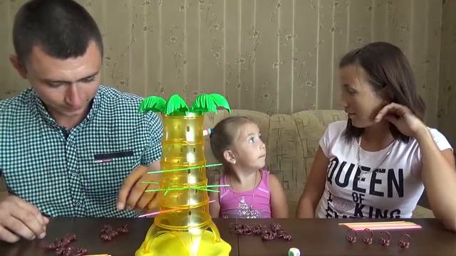 Играем в игру *Обезьянки-акробатки* Play the game *Monkey-acrobats* смотреть онлайн