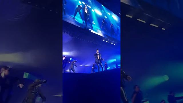 Концерт Макса Барских #киев #maxbarskih #bestseller смотреть онлайн