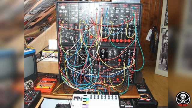 MODULAR SYNTH DIY JAM RECORDING 09 by SOUND BENDER смотреть онлайн