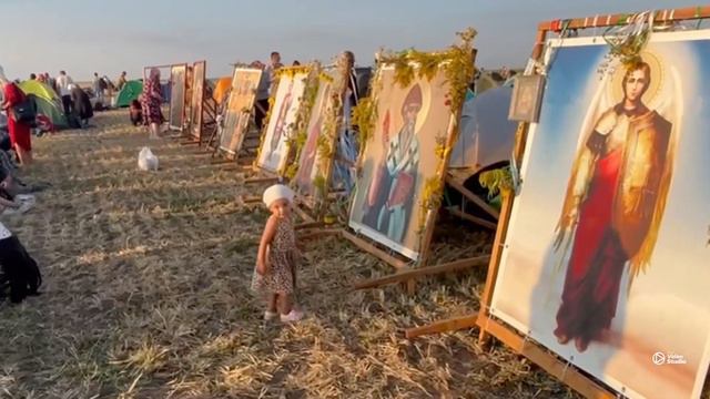 КРЕСТНЫЙ ХОД 2023☦️АТМОСФЕРА ИЗНУТРИ ПРИВАЛ☦️Кам’янець-Подільське-Почаївська Лавра УПЦ смотреть онлайн