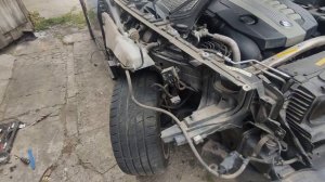 Как снять крыло БМВ X5 Е70. Как снять бампер БМВ Х5 Е70. Как выставить зазоры крыла БМВ Х5 Е70.