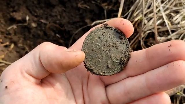 Забытое место! Находки с металлоискателем в заброшенной деревне ? Коп монет 2023. смотреть онлайн