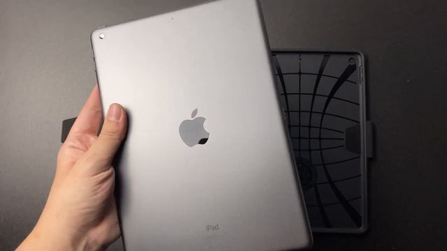 iPad 9 MUST HAVE Accessories | Spigen Case for iPad | ASMR UNBOXING Malaysia смотреть онлайн