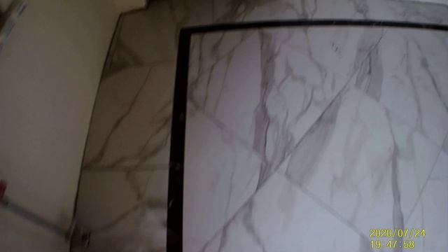 Окончание работы по диагональной резке керамогранитной плиты в панно пола. смотреть онлайн