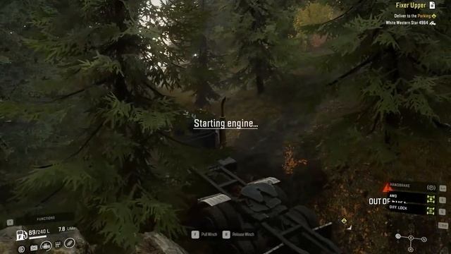 SnowRunner gameplay - Rescuing the White Western Star truck смотреть онлайн
