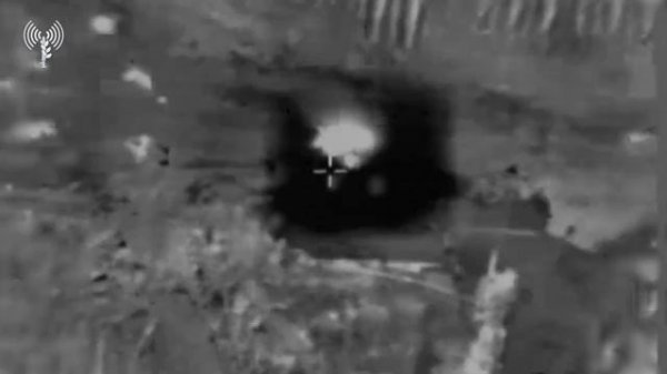 תיעוד_של_סיכול_חוליית_מחבלים_בקיבוץ_בארי_את_צ