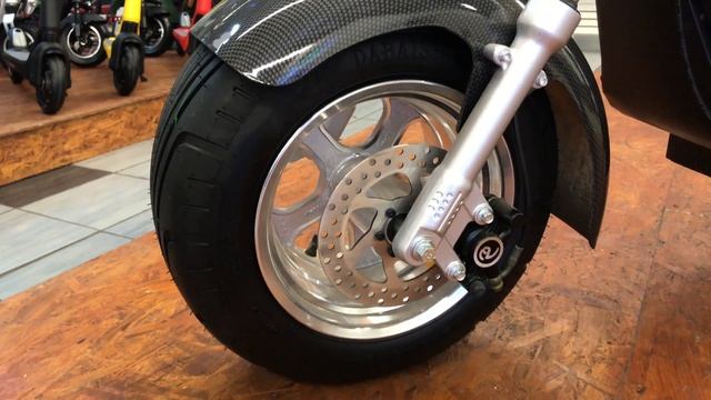 Обзор электроскутера CityCoco