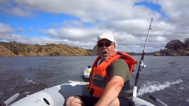 Mercy y Felix en Lake Oanob смотреть онлайн