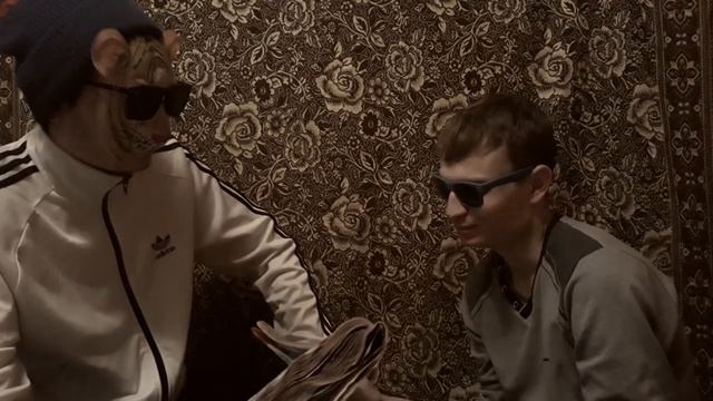 Читаем анекдоты (Засмеялся - проиграл) смотреть онлайн