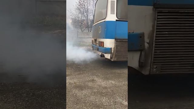 CJZ-932 ( Ikarus 250)