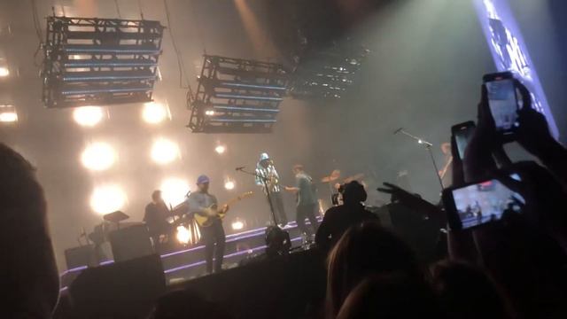 Sam Fender ‘Get You Down’ full song from front Seventeen Going Under UK Tour Wembley 01/04/2022 смотреть онлайн