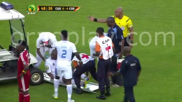 Congo/RDC - Blessé, il manque de se faire écraser смотреть онлайн