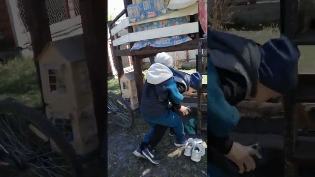 Хочешь узнать как воры крадут твой телефон в Санкт-Петербурге (мем) смотреть онлайн