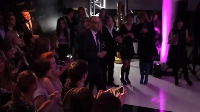 ARTISTRY™ представил инновационную коллекцию ARTISTRY™ YOUTH XTEND™
