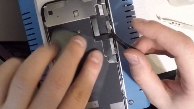 Замена стекла/тача на iPhone XR смотреть онлайн