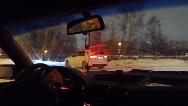 Хулиганим на BMW E34 зимой :) смотреть онлайн