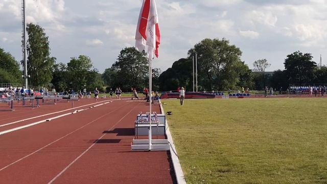 Финальный забег на 2000 м с препятствиями - юноши (09.06.2021). смотреть онлайн