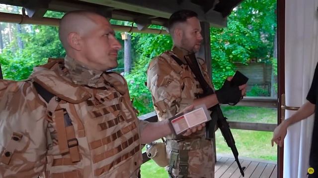 Как снимали А4: ЗЛАЯ ГОРИЛЛА Напала на Нас ! смотреть онлайн