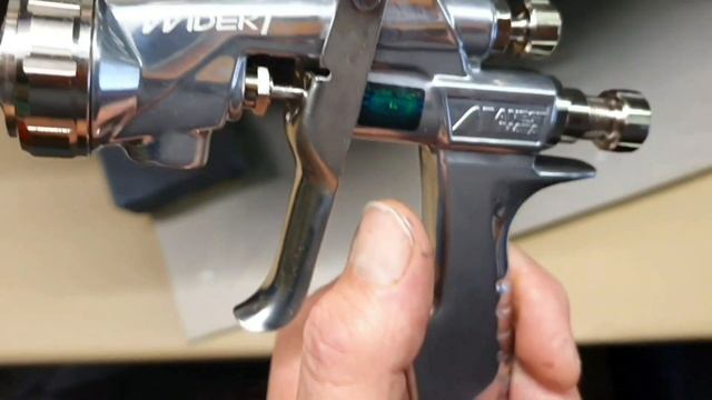 Iwata Wider1 E1, A Great Alternative To The LPH80 For Spraying At Home смотреть онлайн