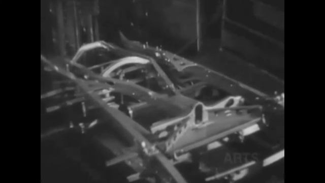 Henry Ford Assembly Line смотреть онлайн