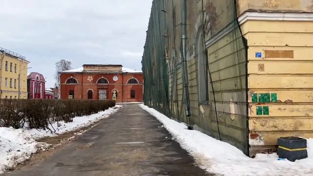 Ирл стрим. Гуляем по ветреному Кронштадту. смотреть онлайн