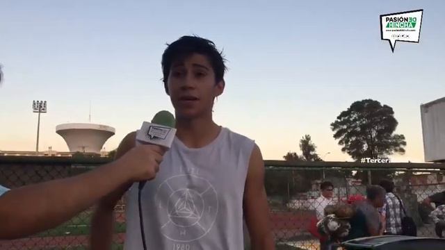 Entrevista a Marcelo Ávila, delantero de Escuela Fútbol de Macul смотреть онлайн