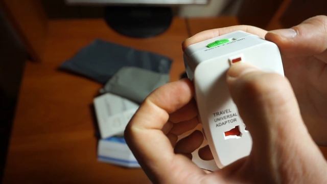 Открытие и тестирование универсального адаптера для розеток с aliexpress смотреть онлайн