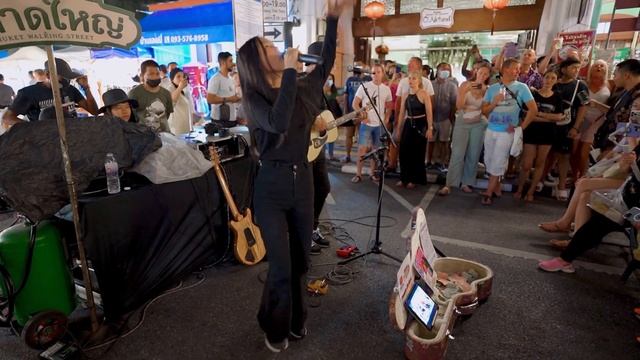 #queenonstreet @Queenonstreet Queen On Street Fiat
