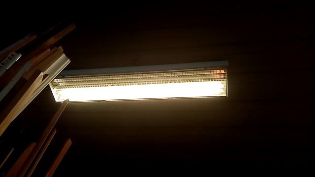 EOL fluorescent tube #32: GE Polylux F 58w #3 смотреть онлайн