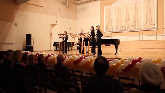 А Вивальди. Концерт ре мажор, 1 часть. Исп. SIRENES SAXOPHONE QUARTET смотреть онлайн