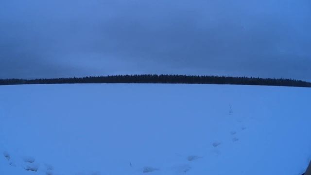 Рыбалка на озере. Таежный быт. смотреть онлайн