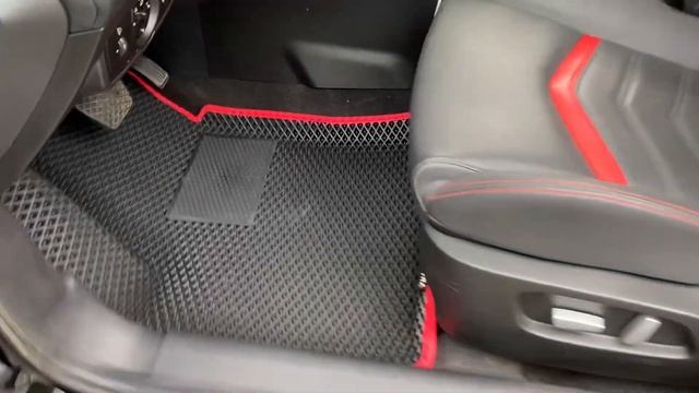 Обзор Kaiyi E5 с ковриками от MOSTEO.RU смотреть онлайн