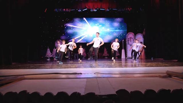 Уличные танцы смотреть онлайн