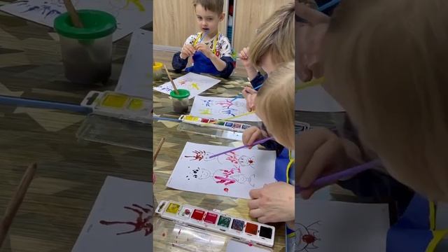 Кляксография на комплексных занятиях /06.06.2023г/ смотреть онлайн
