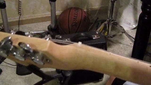 Review: Fender Starcaster Strat Pack смотреть онлайн