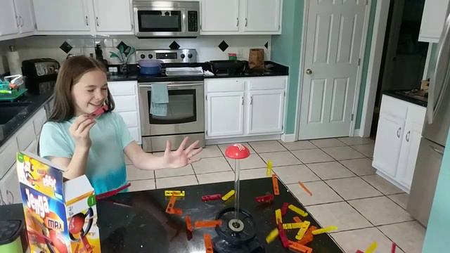 Jenga Max slow motion смотреть онлайн