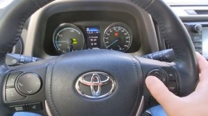 How to set the clock / time on Toyota rav4