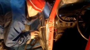 Замена крыла на ваз 2106.wmv