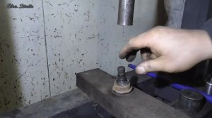 Замена шаровой опоры Renault Sandero