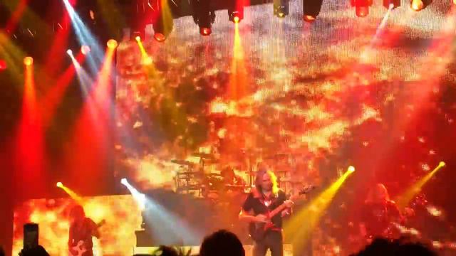 Glen Tipton - guitar solo смотреть онлайн