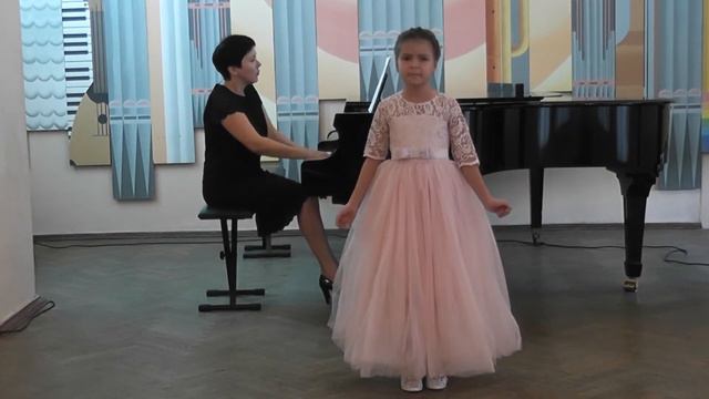 "Лебедь" Э. Григ, русс. текст Слонова, исполняет: Шульга Елена 9лет смотреть онлайн