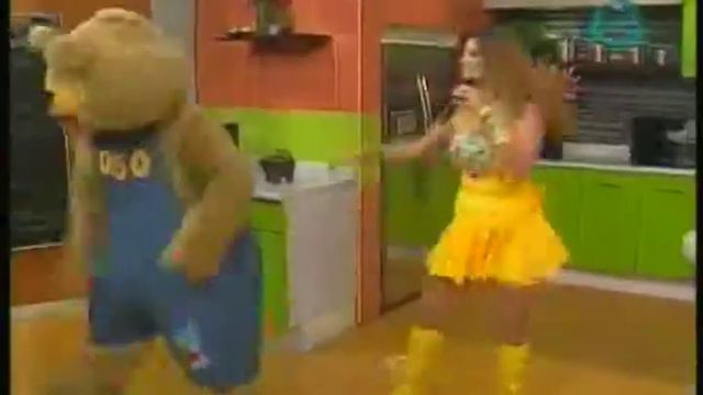 ENSALADA DE HIGOS CON ADEREZO DE YOGURT. смотреть онлайн