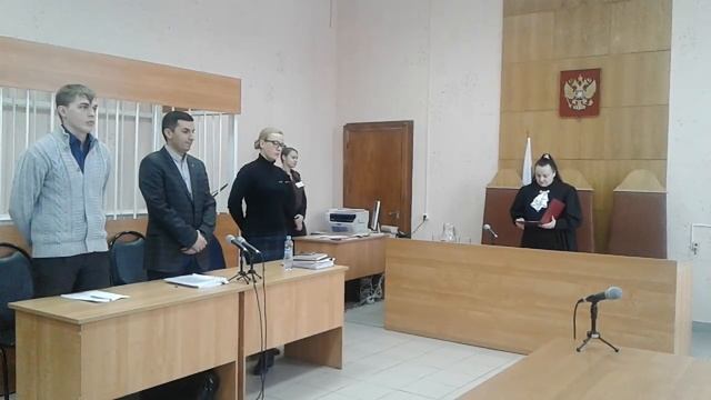 «Если истец не является в суд, он понимает, что проиграл» смотреть онлайн