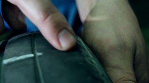 Дефекты автомобильных шин - что бывает при неправильной эксплуатации и как этого избежать.