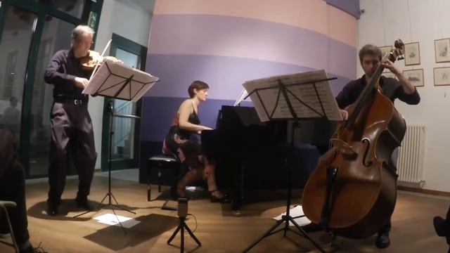 Chiquilin de Bachin - Astor Piazzolla смотреть онлайн