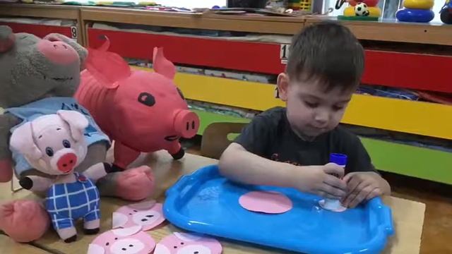 Продуктивная деятельность (аппликация) "Поросенок"- 1 мл.гр. МБДОУ "Аленушка" с. Покровское смотреть онлайн