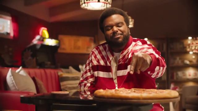 2021. Pizza Hut - Dots - $10 Tastemaker (Craig Robinson) [Super Bowl] смотреть онлайн