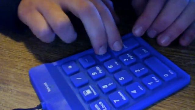 Five dollar DIY USB MIDI drum pad смотреть онлайн