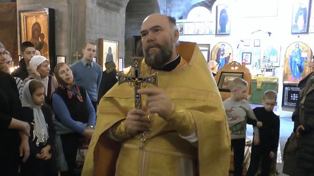 Протоиерей Андрей Галухин: слово на Евангельское чтение о богаче и Лазаре, 3 ноября 2019 г. смотреть онлайн