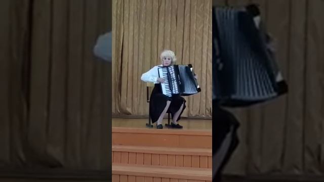 М. Родригес. "Кумпарсита" смотреть онлайн